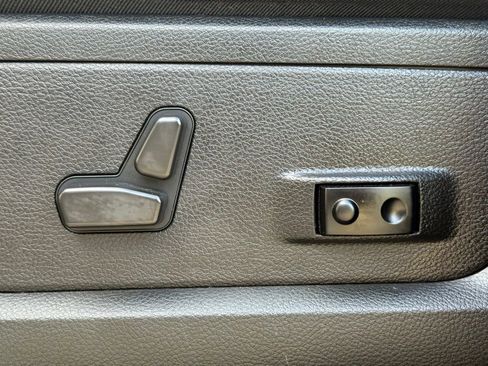 Certified 2022 RAM 2500 Limited image 19