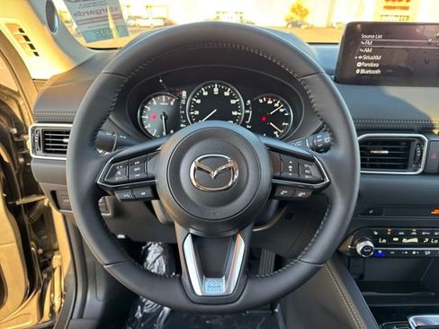 New 2025 MAZDA CX-5 AWD 2.5 S w/ Premium Plus Pkg image 9