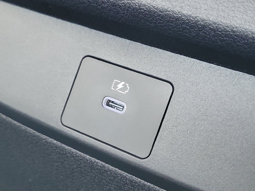 New 2027 Nissan Sentra SR FWD image 33
