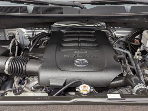 Used 2021 Toyota Tundra SR5 RWD image 28
