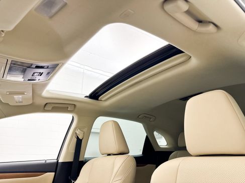 Used 2022 Lexus RX 350 FWD w/ Premium Package image 3