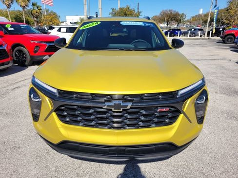 Certified 2024 Chevrolet Trax RS w/ Sunroof Package image 20