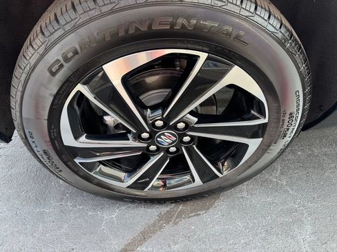 Certified 2026 Buick Enclave Sport Touring FWD image 8