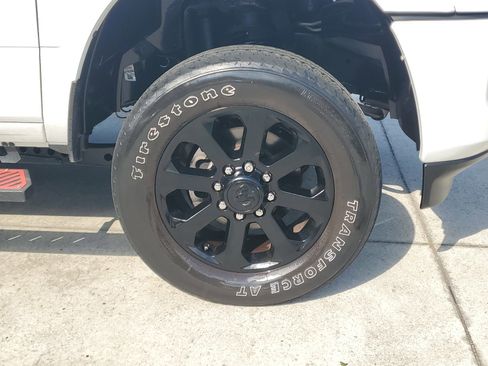 Used 2024 RAM 2500 Big Horn w/ Night Edition image 5