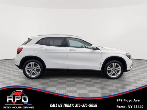 Used 2020 Mercedes-Benz GLA 250 4MATIC image 6