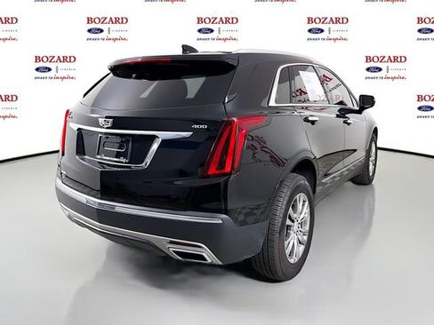 Used 2022 Cadillac XT5 Premium Luxury w/ Technology Package FWD image 8
