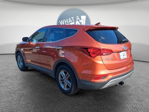 Used 2017 Hyundai Santa Fe Sport FWD image 6