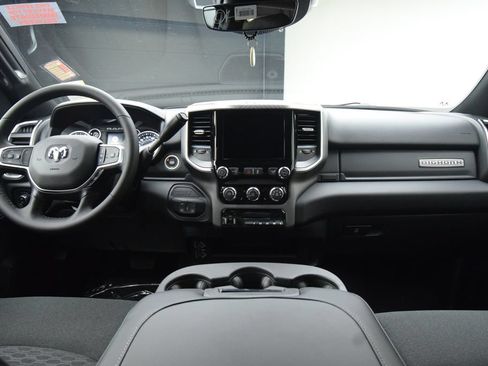 New 2026 RAM 2500 Big Horn AWD/4WD image 39