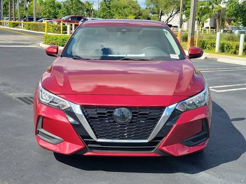Used 2022 Nissan Sentra SV FWD image 2