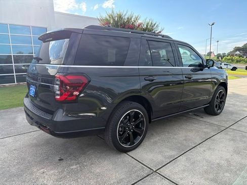 Used 2023 Ford Expedition Limited RWD image 7