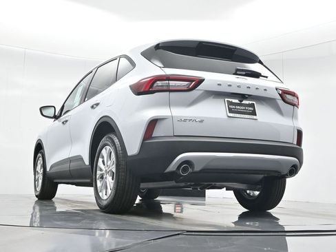 New 2025 Ford Escape Active image 47