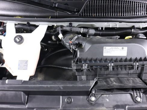 Used 2019 Chevrolet Express 2500 w/ Driver Convenience Package image 37