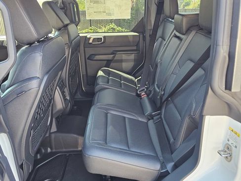 New 2026 Ford Bronco Big Bend w/ Black Diamond Package AWD/4WD image 13