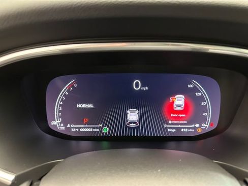 Used 2023 Acura MDX SH-AWD image 22