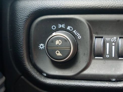 Used 2021 RAM 1500 Laramie w/ Sport Appearance Package image 24