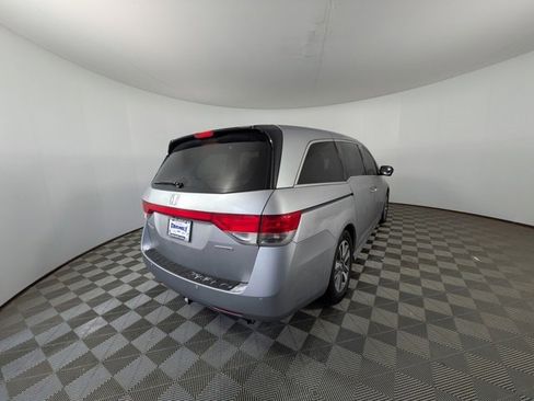 Used 2016 Honda Odyssey Touring image 4