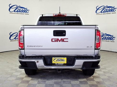 Used 2016 GMC Canyon SLE w/ SLE Convenience Package RWD image 4