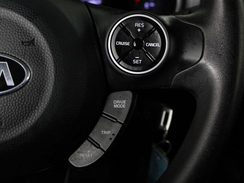 Used 2017 Kia Soul image 24