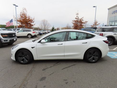 Used 2022 Tesla Model 3 Long Range image 7