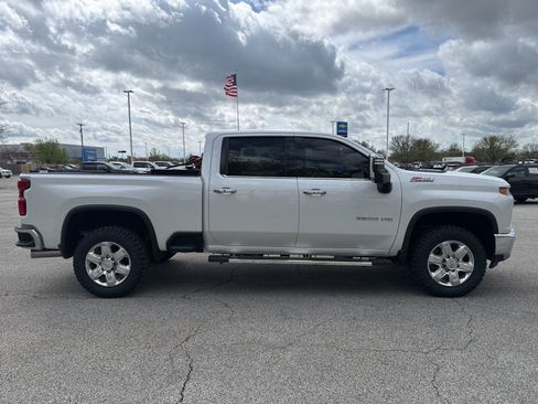 Used 2020 Chevrolet Silverado 2500 LTZ w/ LTZ Plus Package image 7