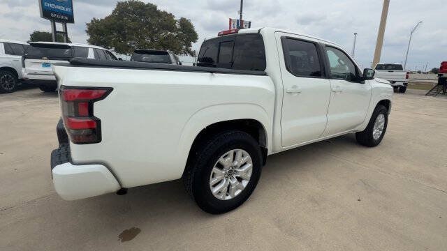 Used 2022 Nissan Frontier SV RWD image 8