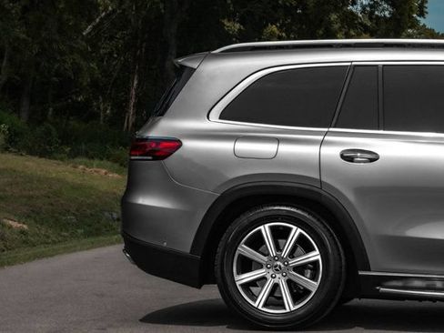 Used 2020 Mercedes-Benz GLS 450 4MATIC image 7