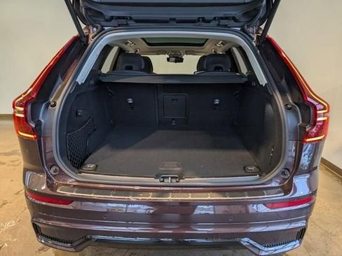 New 2026 Volvo XC60 B5 Ultra w/ Protection Package Premier AWD/4WD image 5