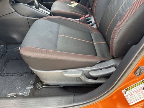 Used 2020 Nissan Versa SR w/ Convenience Package FWD image 19