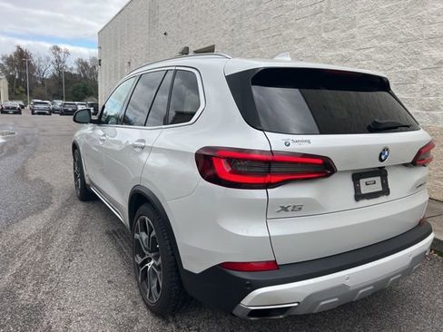 Used 2022 BMW X5 sDrive40i w/ Executive Package image 6