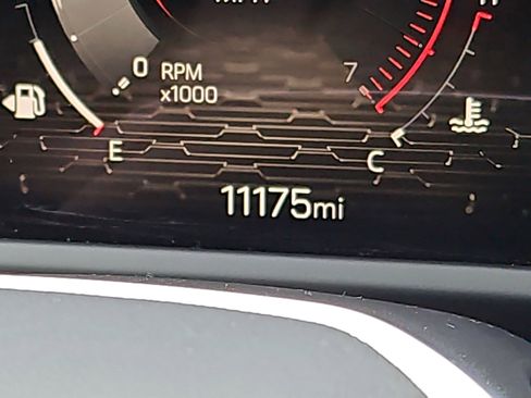 Certified 2025 GMC Acadia Elevation image 20