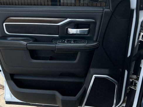 Used 2022 RAM 2500 Laramie image 23