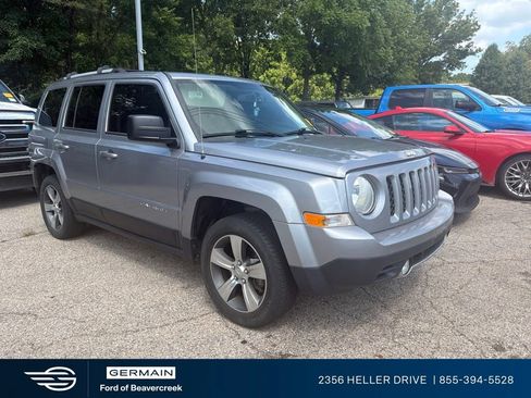 Used 2016 Jeep Patriot High Altitude FWD image 1
