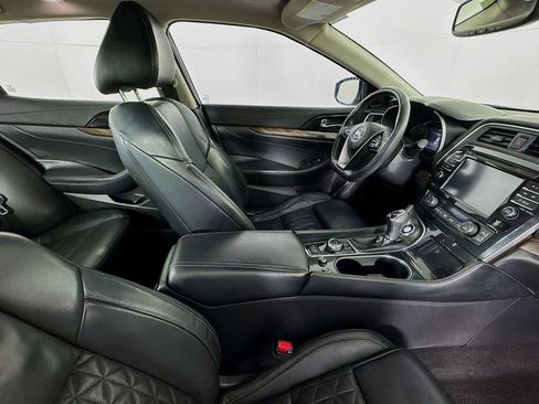Used 2016 Nissan Maxima Platinum FWD image 25