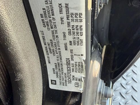 Used 2012 Chevrolet Colorado LT AWD/4WD image 29