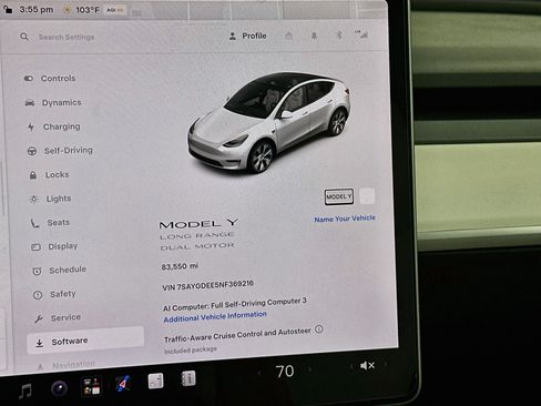 Used 2022 Tesla Model Y Long Range AWD/4WD image 18