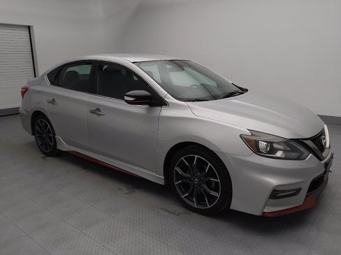 Used 2017 Nissan Sentra NISMO w/ NISMO Premium Package image 11