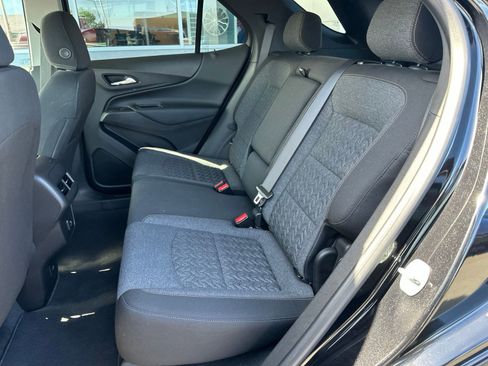 Used 2024 Chevrolet Equinox LT AWD/4WD image 15