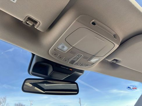 Used 2023 Ford Expedition Limited image 26