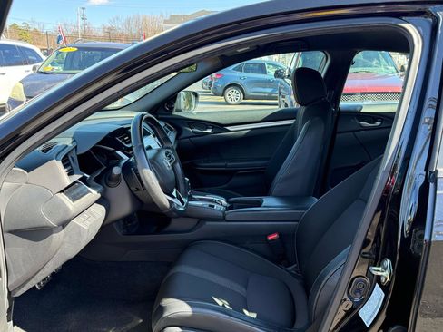 Used 2020 Honda Civic Sport image 8