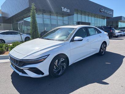 New 2025 Hyundai Elantra Limited