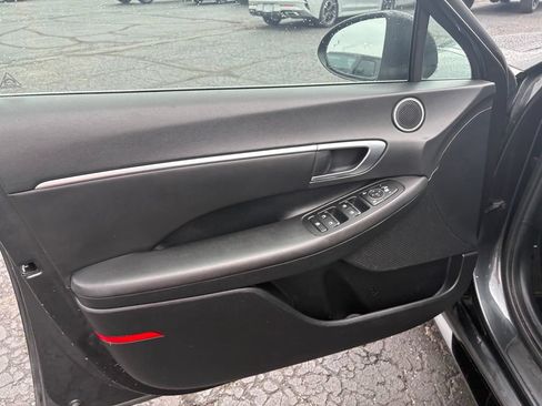 Used 2023 Hyundai Sonata SEL w/ Convenience Package FWD image 13