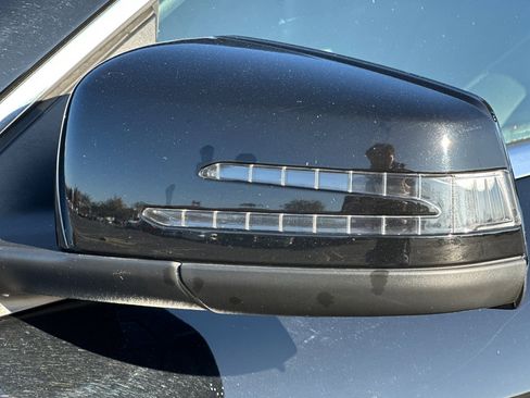 Used 2018 Mercedes-Benz CLA 250 image 53