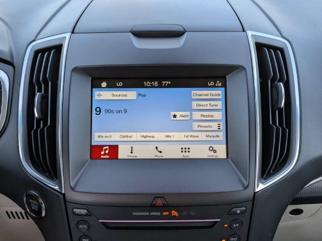 Used 2019 Ford Edge Titanium w/ Class II Trailer Tow Package AWD/4WD image 18