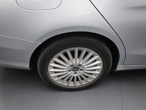 Used 2017 Mercedes-Benz C 300 4MATIC Sedan w/ Premium 3 Package image 24