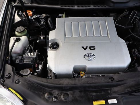 Used 2009 Toyota Avalon Limited image 39