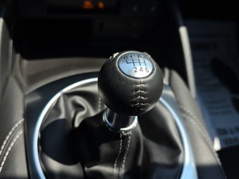Certified 2024 MAZDA MX-5 Miata Club RWD image 19
