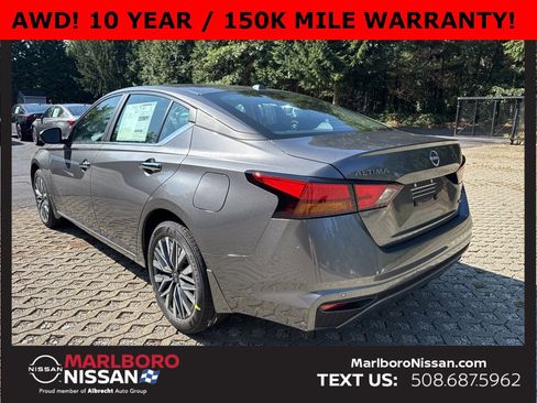 New 2025 Nissan Altima 2.5 SV image 5