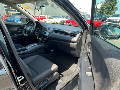 Used 2020 Honda HR-V LX image 24