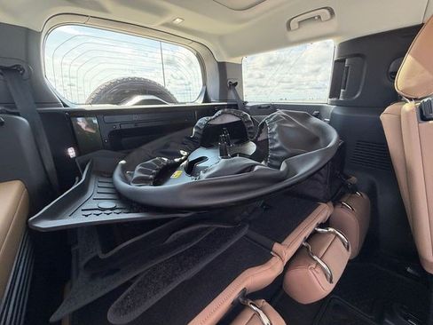 New 2026 Land Rover Defender 130 S AWD/4WD image 17