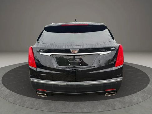 Used 2018 Cadillac XT5 AWD image 6